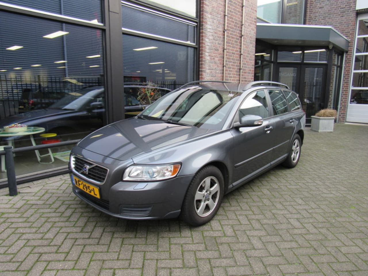 Volvo V50 - 1.8 Kinetic 1.8 Kinetic - AutoWereld.nl