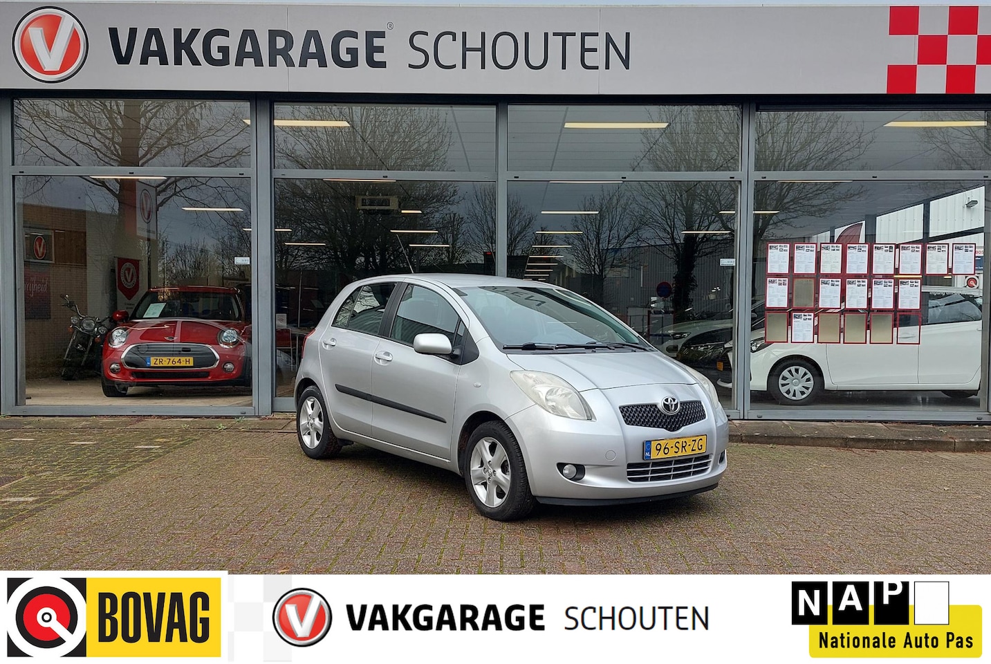 Toyota Yaris - 1.3 VVT-i Luna 1.3 VVTi Luna - AutoWereld.nl