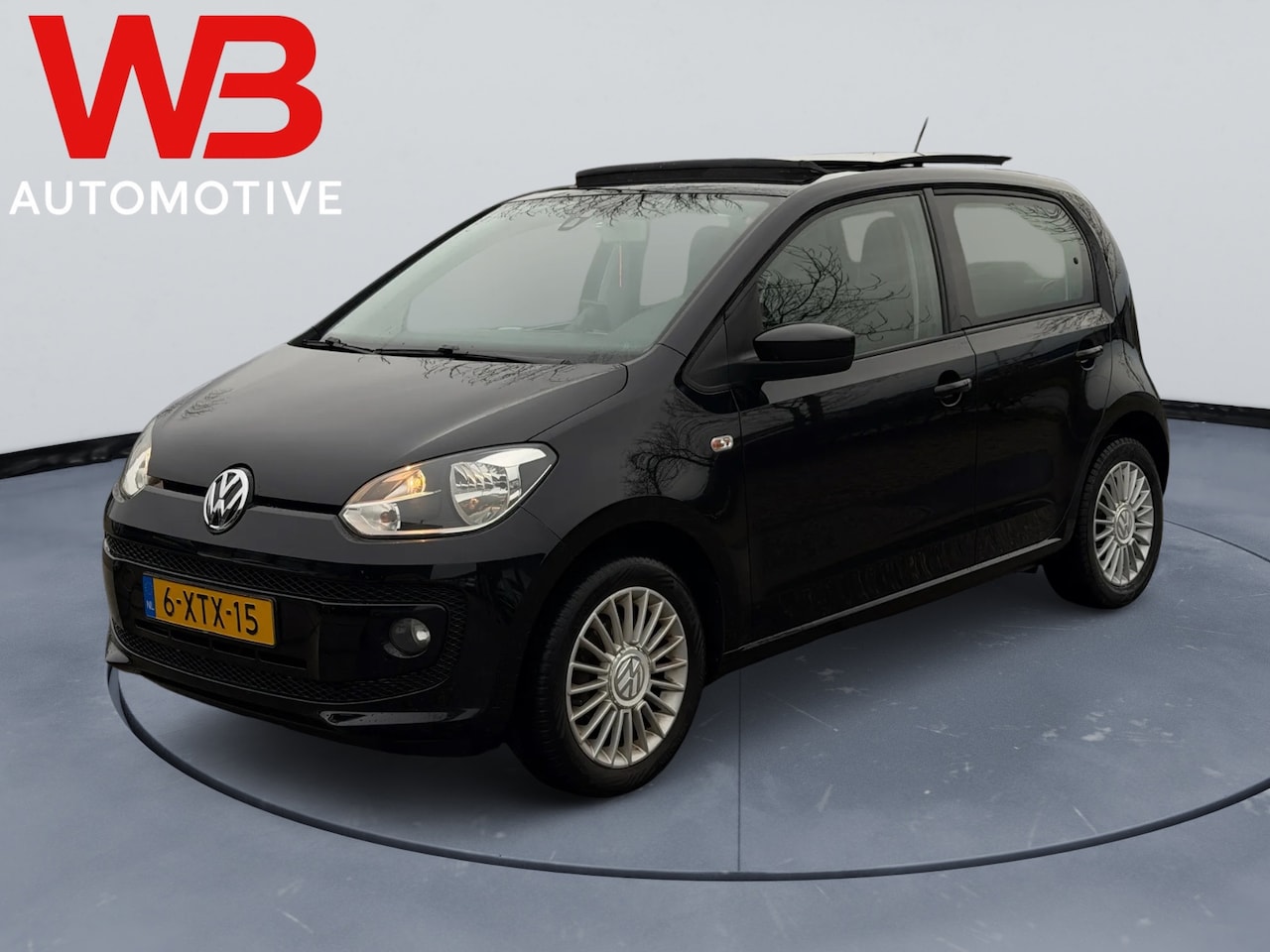 Volkswagen Up! - 1.0 high up! BlueMotion Pano Cruise Airco. versnellingbak hoorbaar - AutoWereld.nl