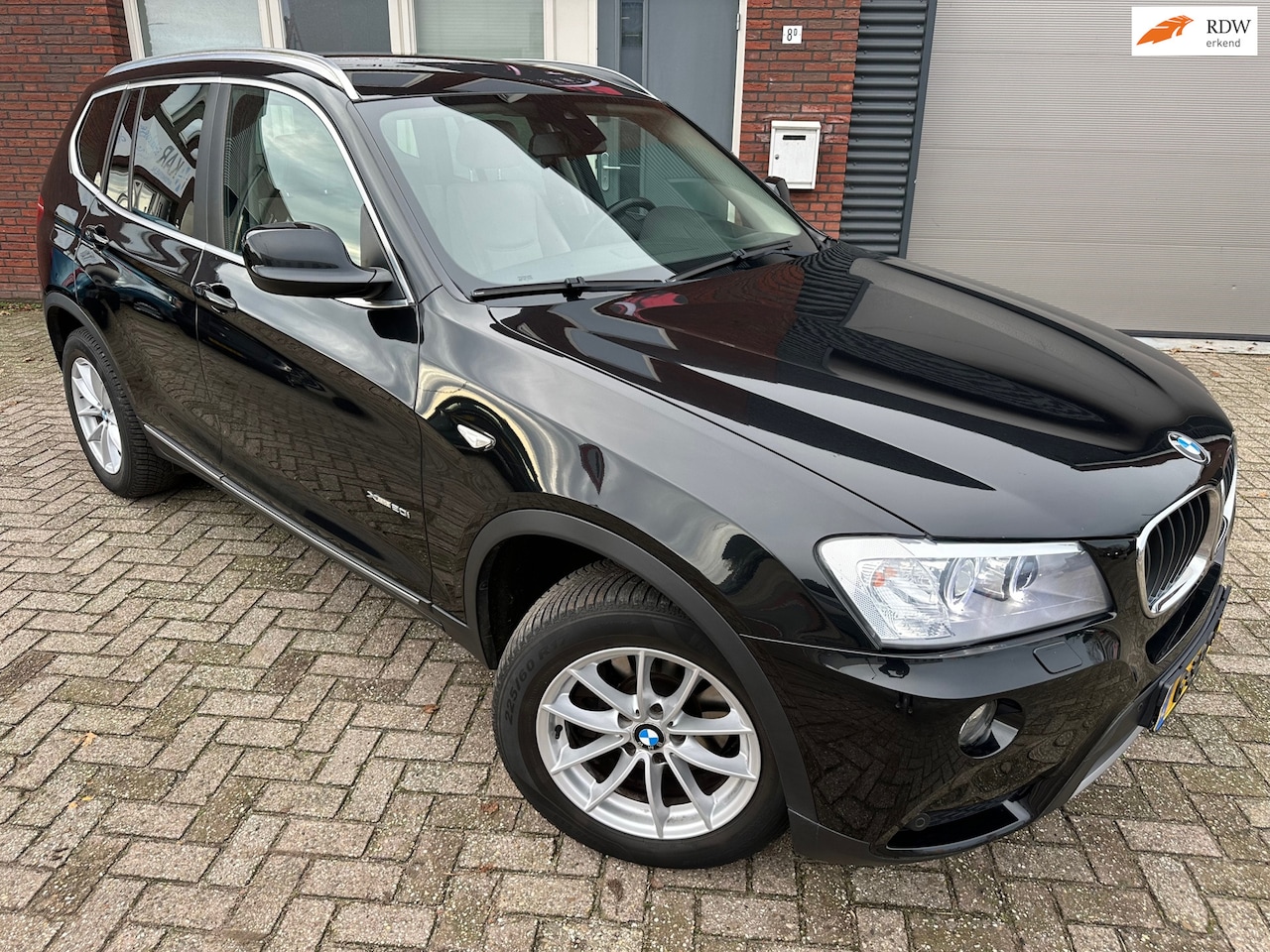 BMW X3 - XDrive20i High Executive / Navi / Leder / Camera / PDC - AutoWereld.nl