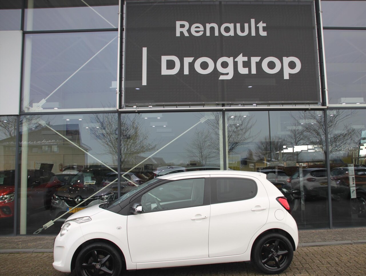 Citroën C1 - 68PK-FEEL-5DRS-124DKM-AIRCO-BLUETOOTH-LMV- - AutoWereld.nl