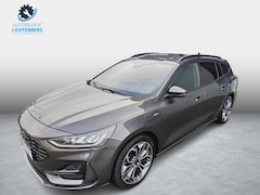 Ford Focus Wagon - 1.0 EcoBoost Hybrid ST Line Style Trekhaak / ACC / Stoel/Stuurverw