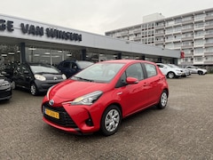 Toyota Yaris - 1.5 Hybrid Active Cruise Acamera Klima Nap