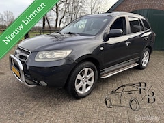 Hyundai Santa Fe - 2.7i V6 Style Premium INRUILKOOPJE LEES TEKST