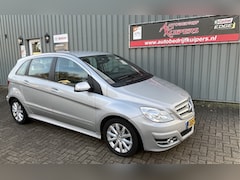 Mercedes-Benz B-klasse - Automaat 200 Navi.Airco.Cruise.Pdc.Lm.velgen.Trekhaak
