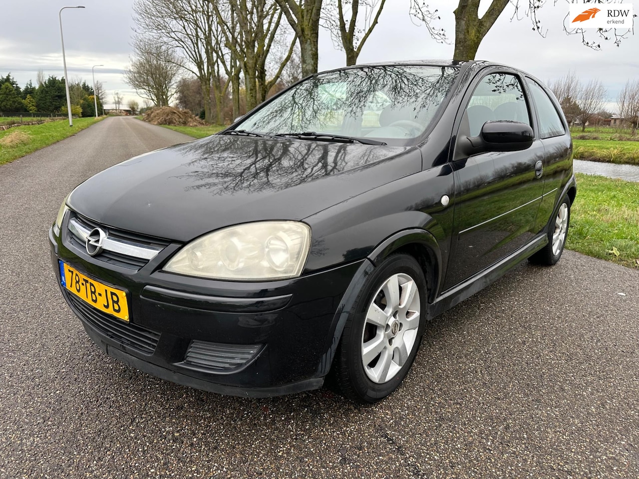 Opel Corsa - 1.2-16V Silverline|nieuw apk|rijdt goed - AutoWereld.nl