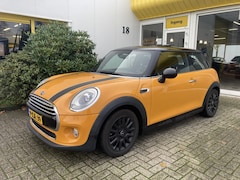 MINI Cooper - 1.5 First Born Edition Panodak Head-Up Harman/Kardon