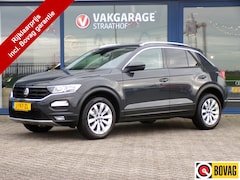 Volkswagen T-Roc - 1.5 TSI Style Business, Automaat / Trekhaak / Virtual Cockpit / Adaptive Cruise / Carplay