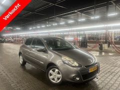 Renault Clio - 1.5 dCi Navigatie|Cruise Control| Parisienne