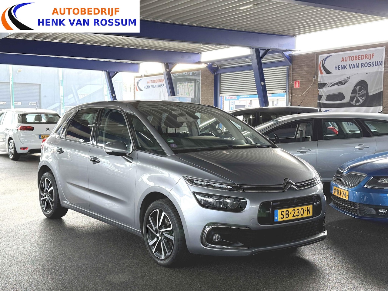 Citroën C4 Picasso - 1.2 PureTech Feel Camera | Keyless entry | Carplay | PDC | Elektrisch bedienbare achterkle - AutoWereld.nl