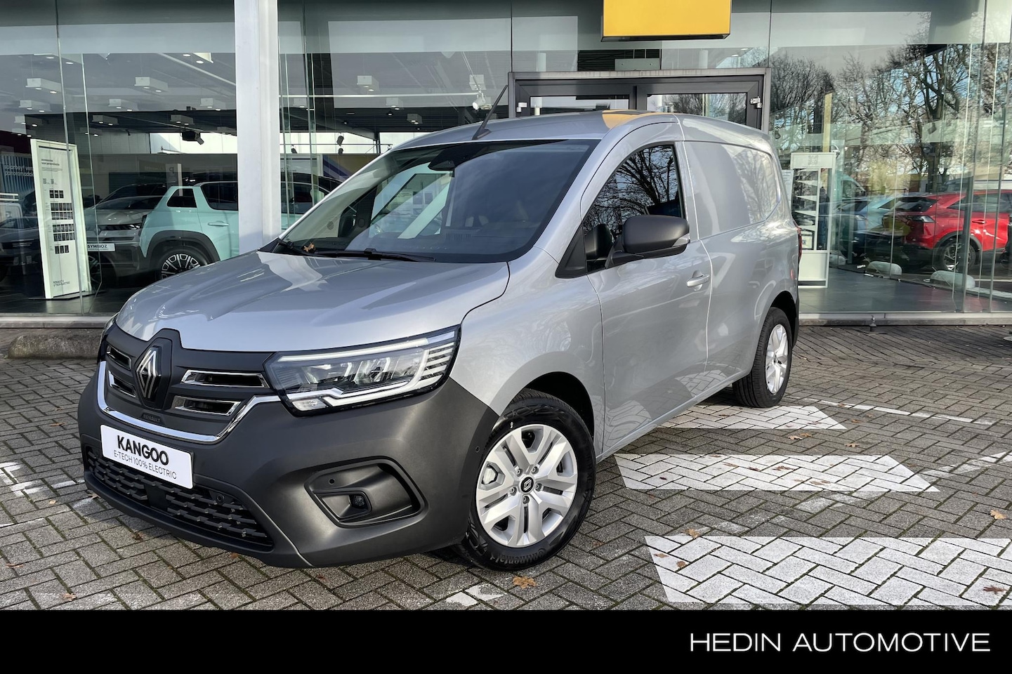 Renault Kangoo E-Tech - Advance L1 44 kWh Parkeerhulp en navigatiesysteem | Houten laadvloer en polypro zijwandbek - AutoWereld.nl