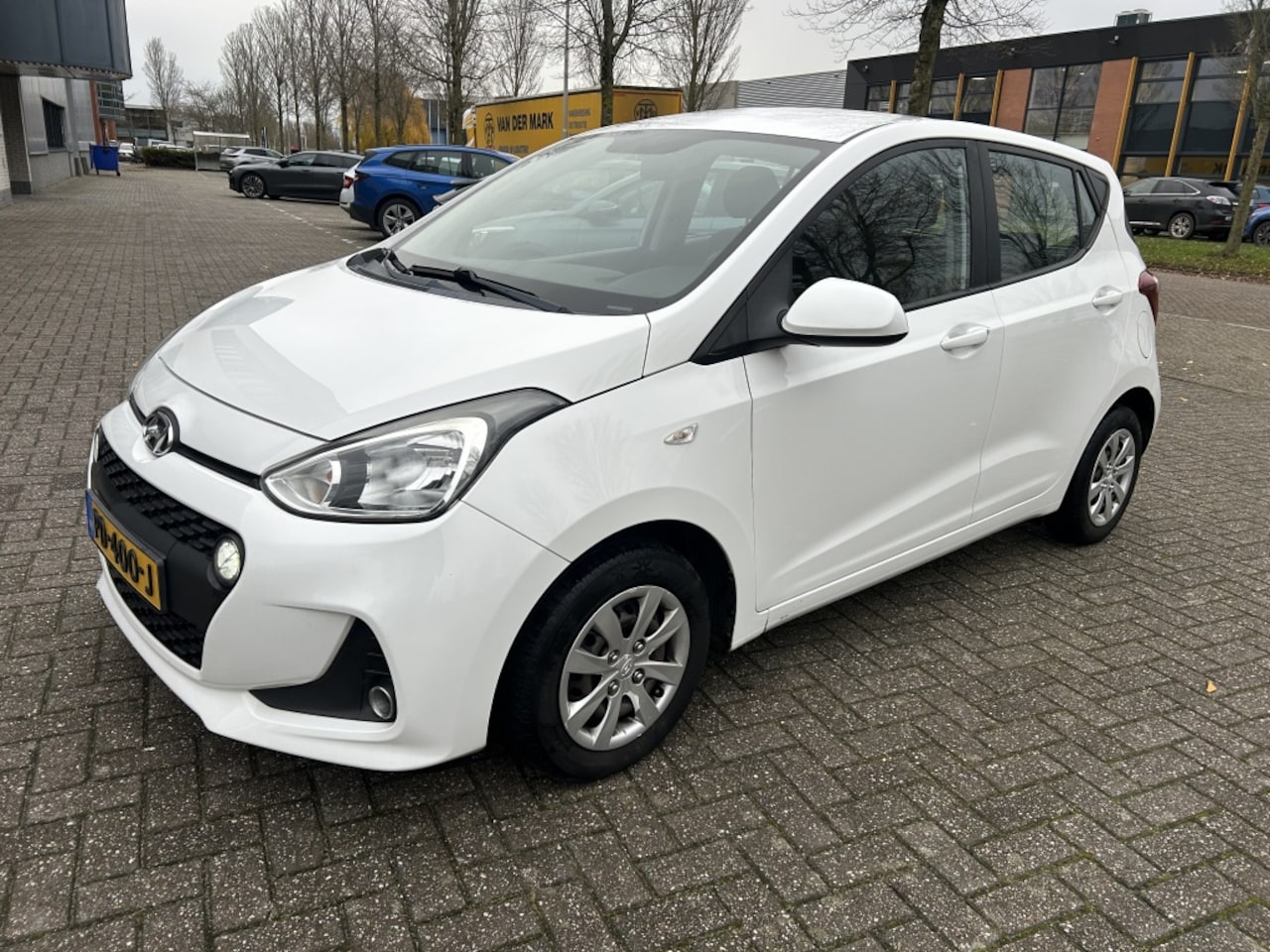 Hyundai i10 - 1.0i Go! NAVI CRUISE CLIMA DEALER NAP! - AutoWereld.nl