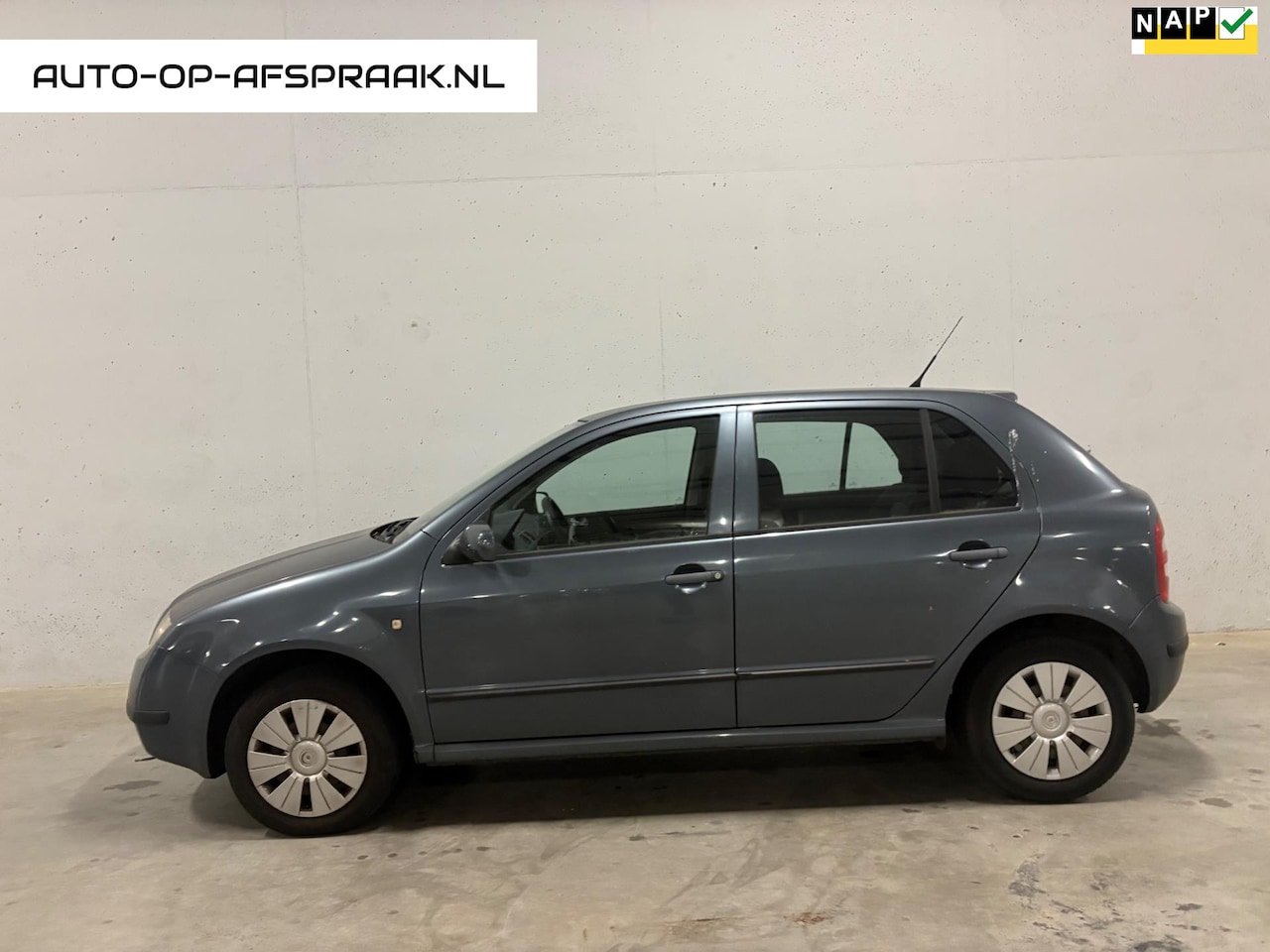 Skoda Fabia - 1.4-16V Choice 5drs. Airco Cruise C. APK NAP - AutoWereld.nl