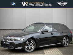 BMW 3-serie Touring - 330e M-Sport | Panoramadak | Harman Kardon | Adaptive Cruise | Adaptive LED | HUD | Camera