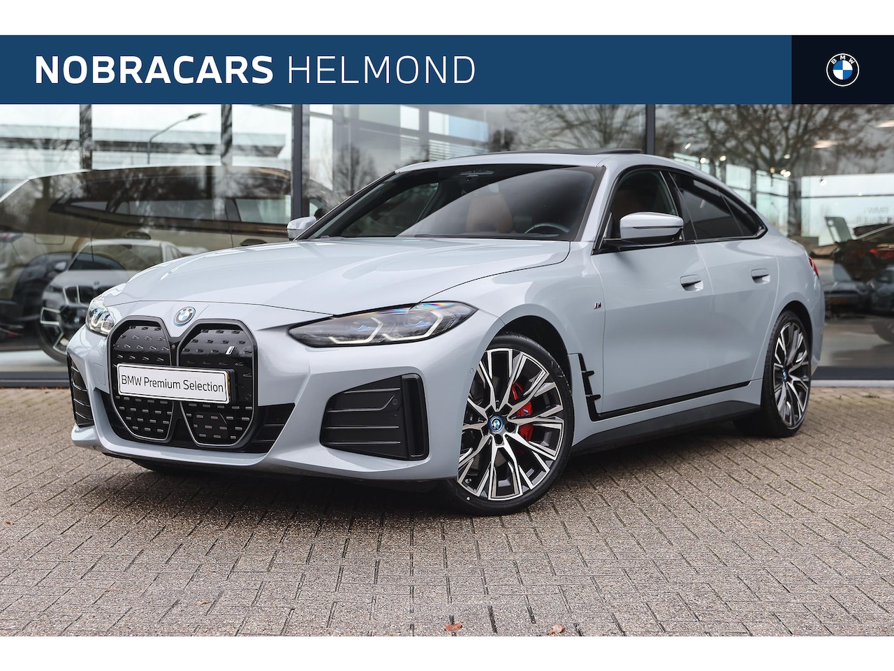 BMW i4 - eDrive40 High Executive M Sport / Schuif-kanteldak / Sportstoelen / M Adaptief onderstel / - AutoWereld.nl