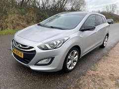 Hyundai i30 Wagon - 1.6 GDI i-Vision