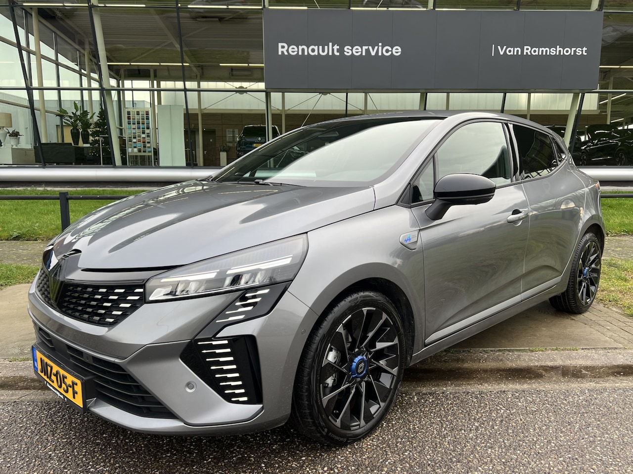 Renault Clio - 1.6 E-Tech Full Hybrid 145PK esprit Alpine / Adaptive Cruise / Bose / Stoel+Stuurverw. / 3 - AutoWereld.nl
