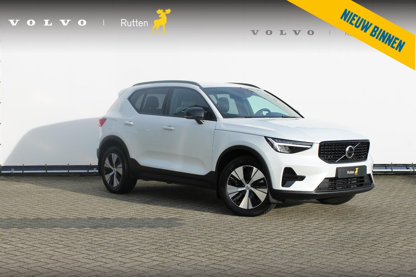 Volvo XC40 - T4 211PK Autm. Plug-in hybrid Plus Dark Semi elektrisch wegklapbare trekhaak / Elektrisch - AutoWereld.nl