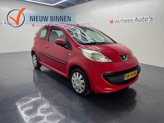 Peugeot 107 - 1.0-12V XS