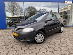 Volkswagen Fox - 1.4 Trendline Elek. Ramen