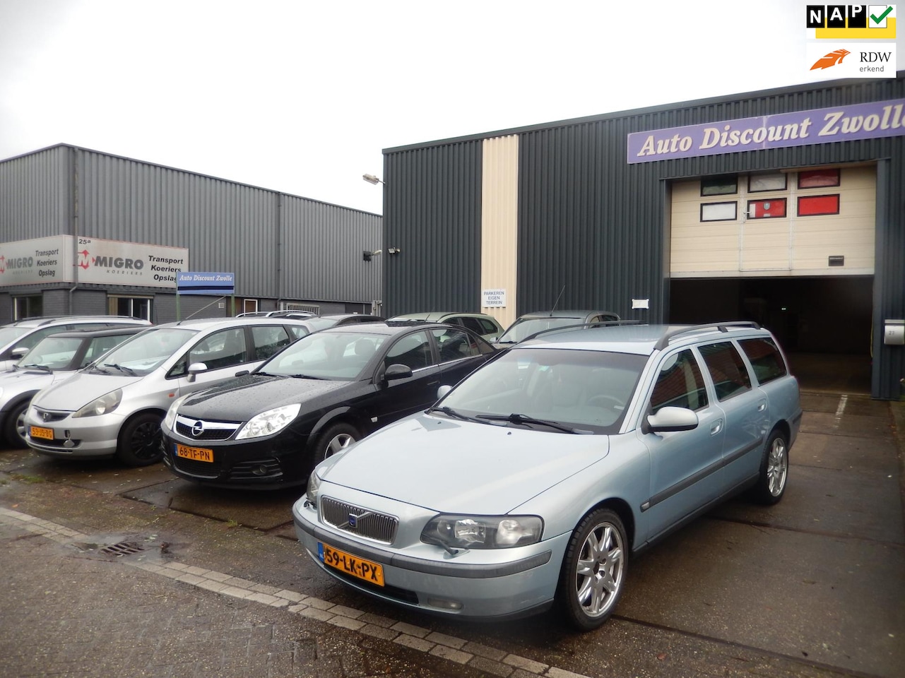 Volvo V70 - 2.4 T Geartr. C.L. AUTOMAAT - AutoWereld.nl