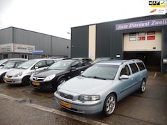 Volvo V70 - 2.4 T Geartr. C.L. AUTOMAAT