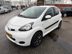 Toyota Aygo - 1.0-12V Comfort Navigator Nederlandse Auto