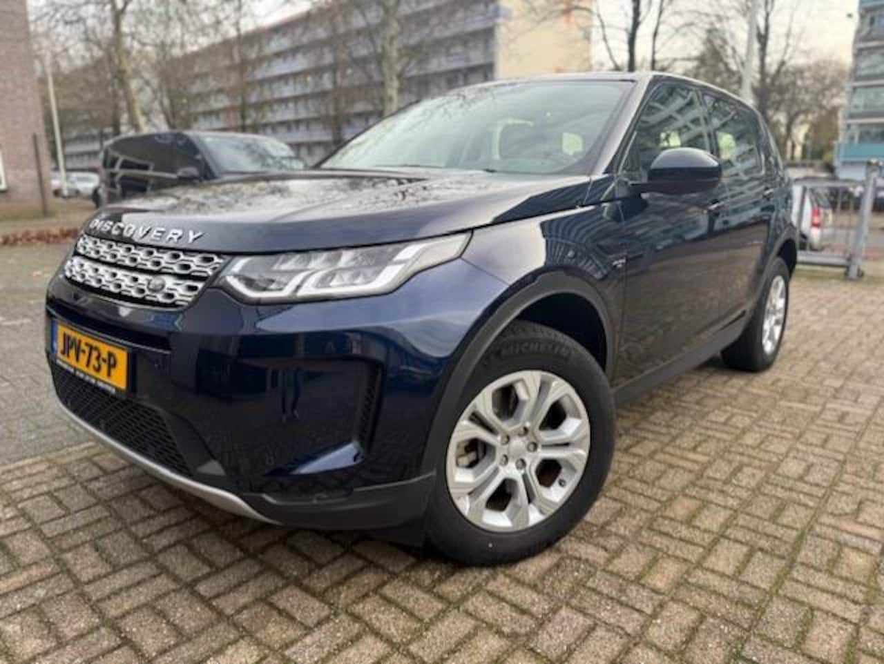Land Rover Discovery Sport - P300e 1.5 R-Dynamic S Navi/Camera/Leer/Trekh - AutoWereld.nl
