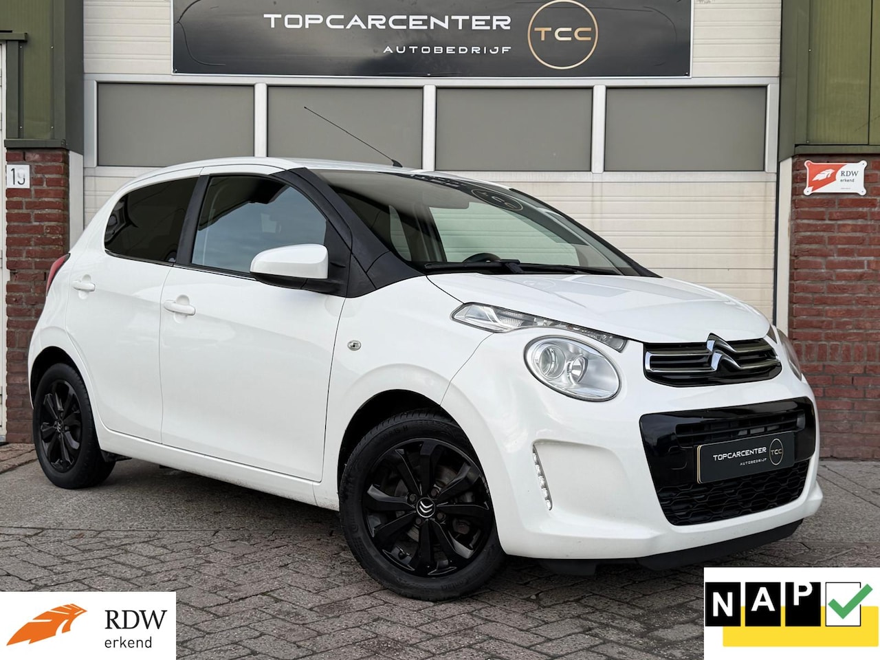 Citroën C1 - 1.0 VTi Shine/CLIMA/AUT/CAMERA/BLUETH/APK/NAP - AutoWereld.nl