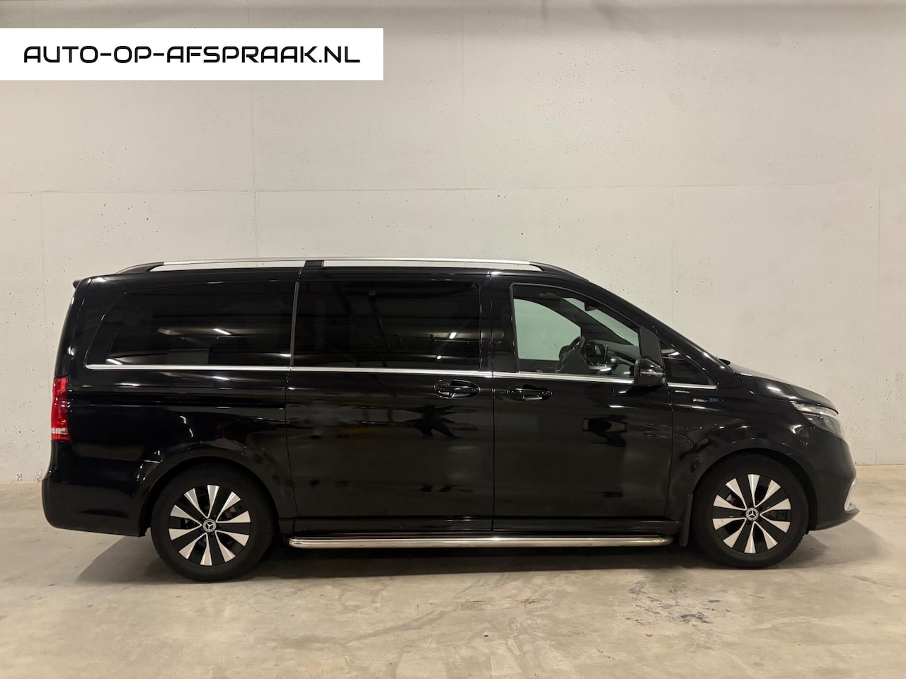 Mercedes-Benz EQV - 300 L2 8persoons Limited 90 kWh BTW SOH 92% - AutoWereld.nl