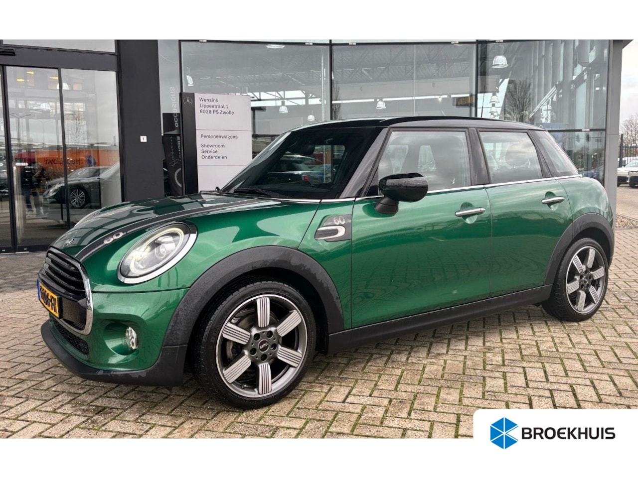 MINI Cooper - Mini 1.5 Chili 60 Years Edition | Lederen Bekleding | Parkeersensoren Achter | LED | Clima - AutoWereld.nl