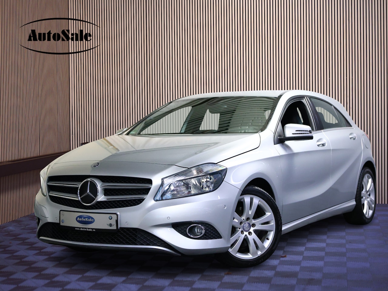 Mercedes-Benz A-klasse - 180 AUTOMAAT NAVI BT LEER STOELVW PDC CRUISE'12 - AutoWereld.nl