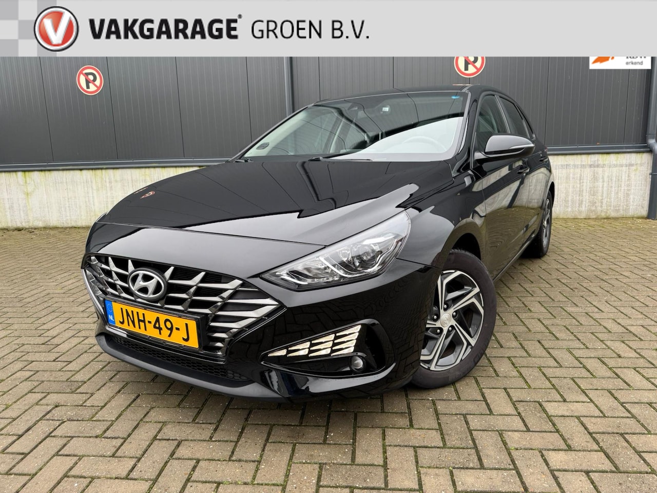 Hyundai i30 - 1.0 T-GDi MHEV Comfort / Camera / Clima / Cruise / Winterpakket / App Connect ! - AutoWereld.nl