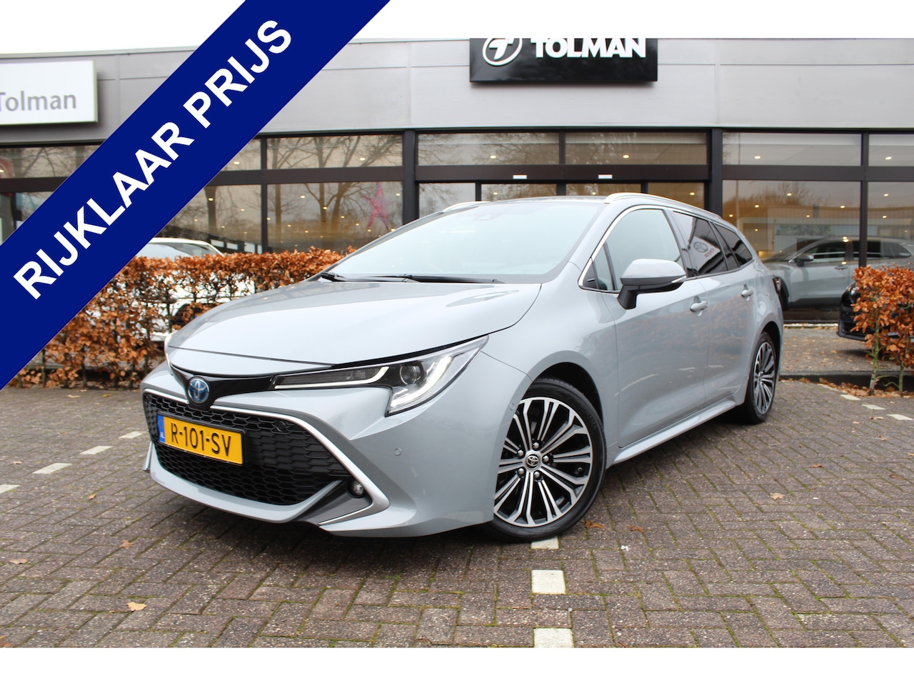 Toyota Corolla Touring Sports - 1.8 Hybrid Executive | Rijklaar | Blind Spot | Head Up | JBL | Park.sens. v+a | El.achterk - AutoWereld.nl