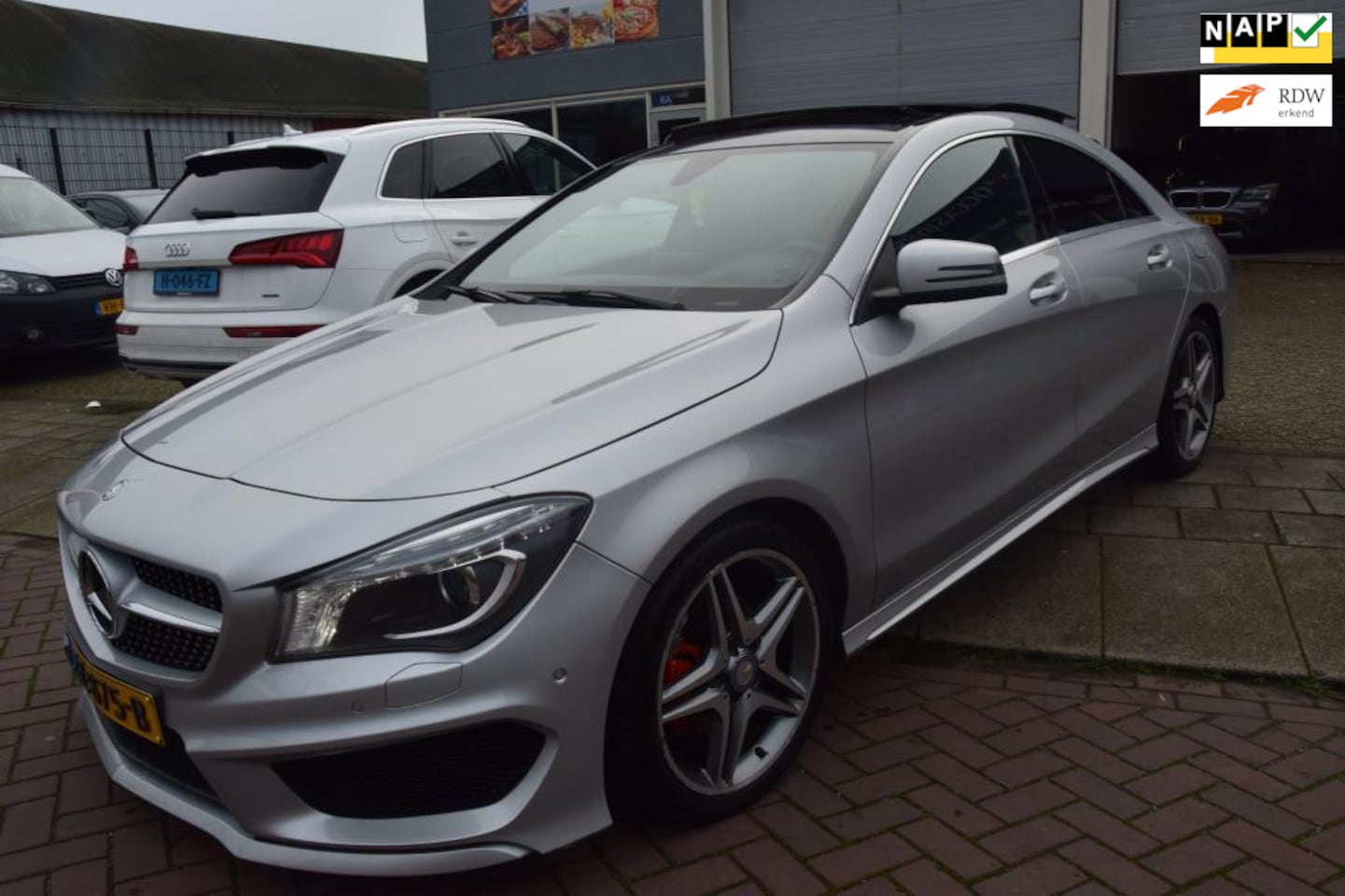 Mercedes-Benz CLA-Klasse - 180 Ambition 180 Ambition,nette cla,panodak. - AutoWereld.nl