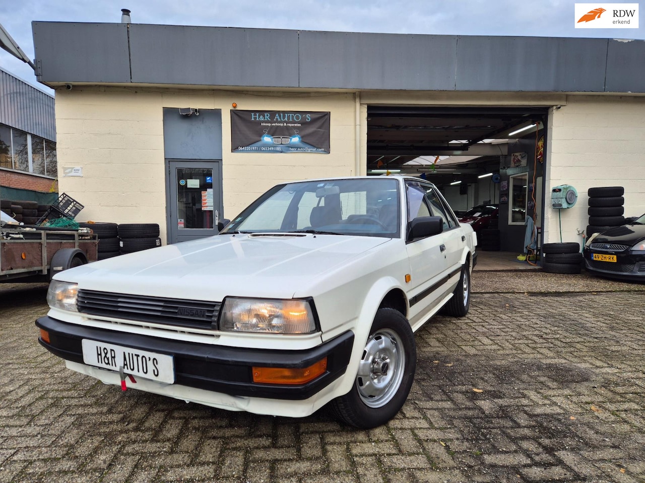Nissan Bluebird - 2.0D LX 1e eigenaar, schitterende originele auto - AutoWereld.nl