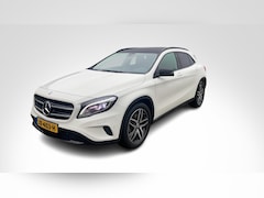 Mercedes-Benz GLA-Klasse - GLA 250 Automaat Luxury Line | Nightpakket | Panoramadak | Bi-Xenon | Parktronic | Stoelve