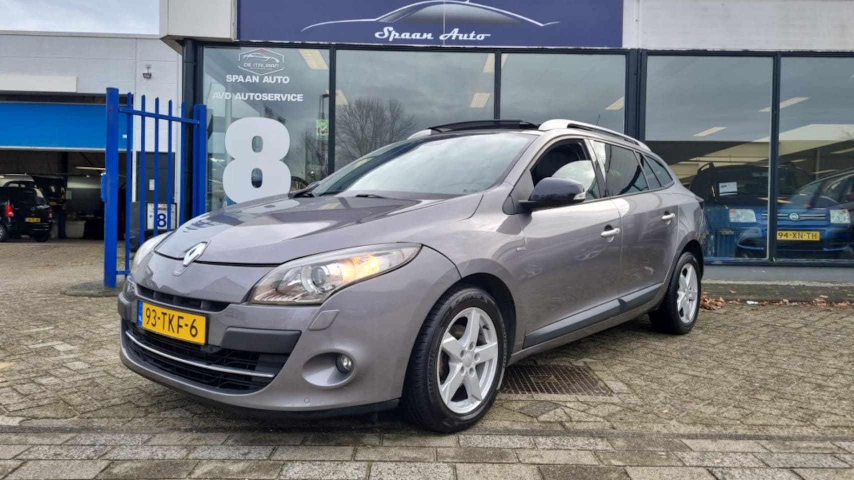 Renault Mégane Estate - 1.4 TCe Bose l Navi l Xenon l - AutoWereld.nl