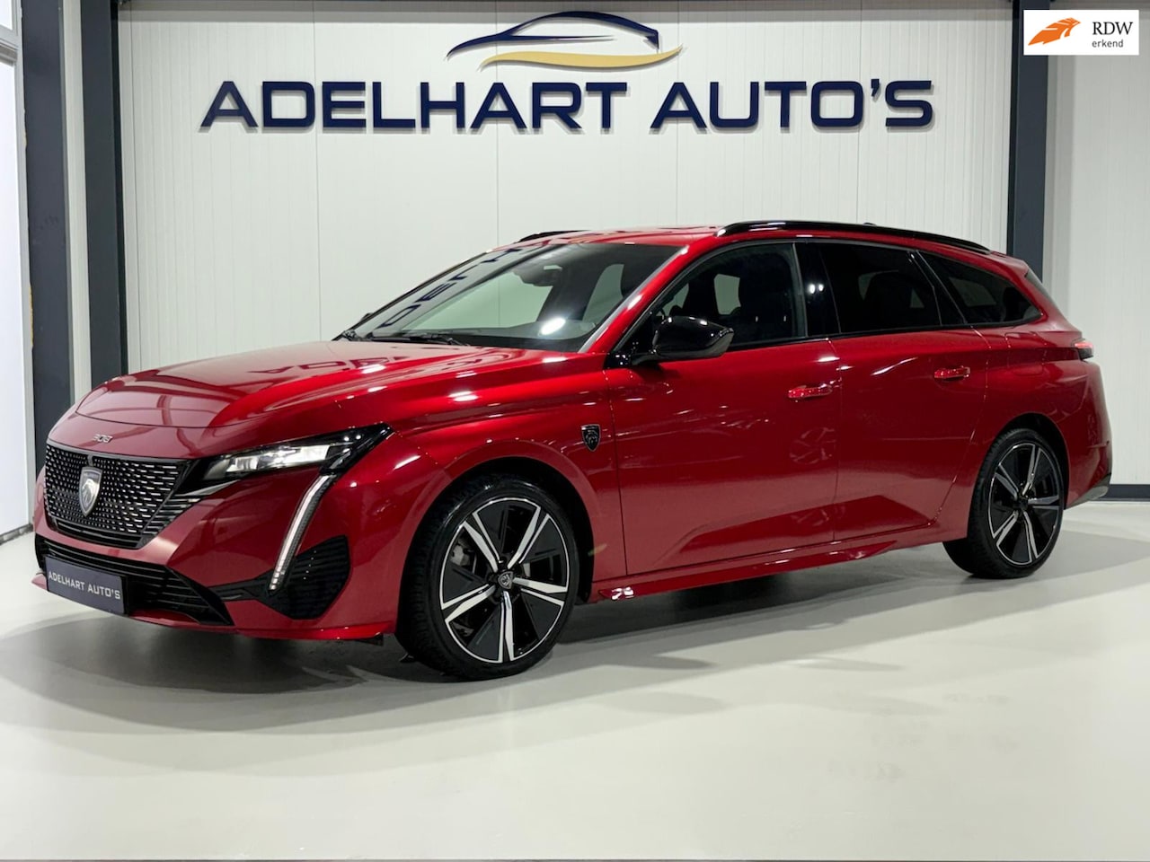 Peugeot 308 SW - 1.6 Plug-in Hybrid 225 GT Automaat / Navigatie full map / Camera / Lederen interieur / Cru - AutoWereld.nl