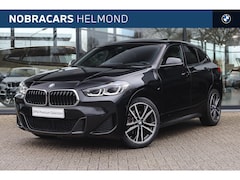 BMW X2 - sDrive18i M Sport Automaat / Panoramadak / Sportstoelen / Achteruitrijcamera / M Sportonde