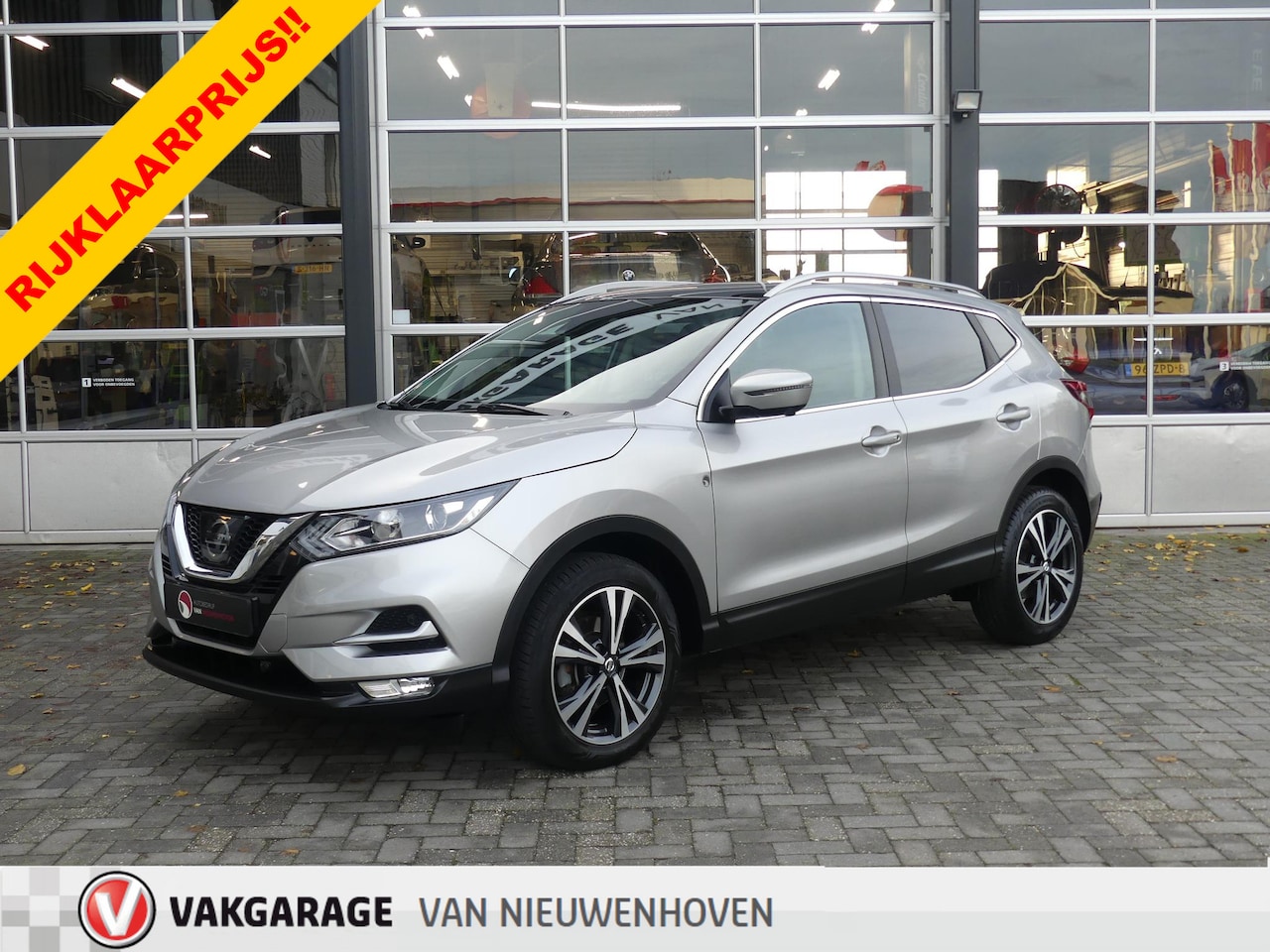 Nissan Qashqai - N-Connecta Facelift model *t/m 10de bouwjaar garantie! - AutoWereld.nl