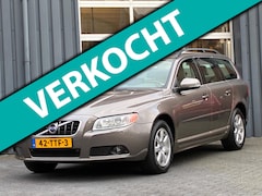 Volvo V70 - 1.6 T4 Limited Edition Automaat Leder Clima Navi Cruise