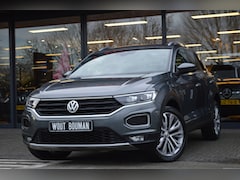 Volkswagen T-Roc - 1.5 TSI Sport Led Navi Virtual Acc CarPlay Pdc