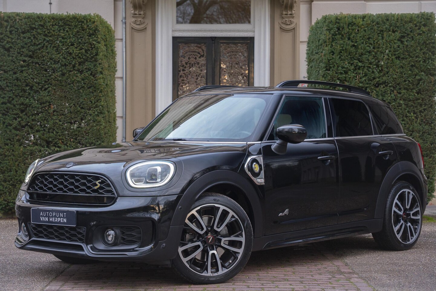 MINI Countryman - Mini 2.0 Cooper S E ALL4 John Cooper Works KUIPSTOELEN | CAMERA | STUURVERW. | KEYLESS | - AutoWereld.nl
