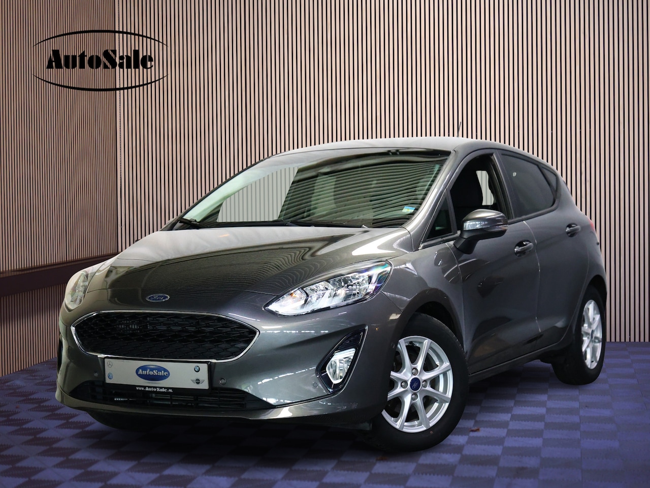 Ford Fiesta - 1.0 EcoBoost Titanium AUT CARPLAY DAB CAMERA STOELVW CRUISE '18 - AutoWereld.nl