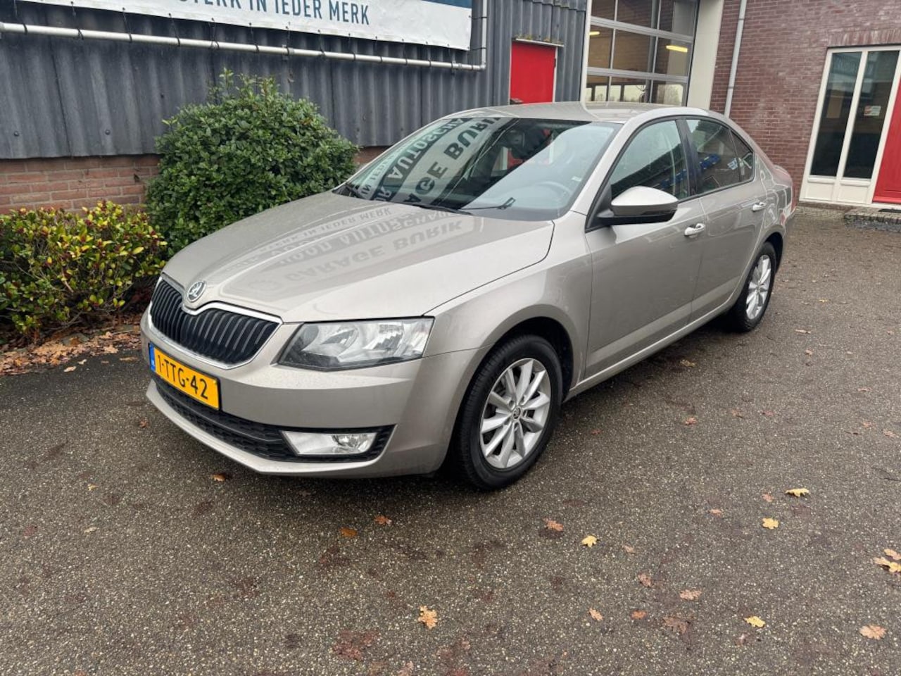 Skoda Octavia - 1.2 TSI Greentech Ambition Businessline Automaat 103000 KM - AutoWereld.nl
