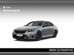 BMW M5 - 5-serie M Carbon-keramische remmen | M Driver's Pack | Comfort Pack | Carbon Pack | Trekha