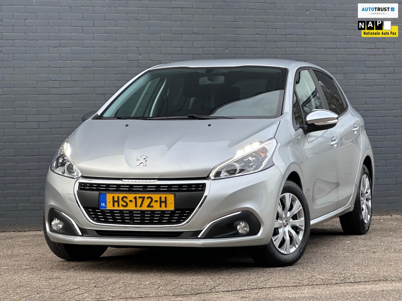 Peugeot 208 - Urban Soul|1E EIG|CRUISE|3MND GARANTY - RIJKLAAR! - AutoWereld.nl