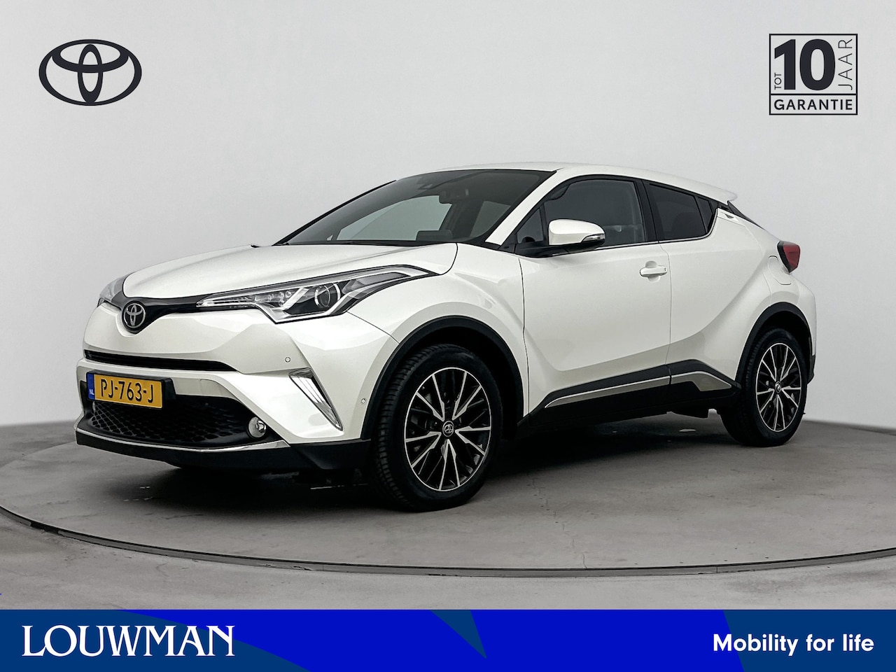 Toyota C-HR - 1.2 Executive NL-Auto | Climate Control | Cruise Control Adaptive | Stoelverwarming | Lage - AutoWereld.nl