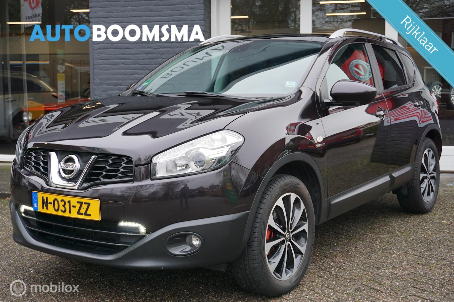 Nissan Qashqai - 2.0 142pk I-Way Clima Cruise Pano Navi Trekhaak - AutoWereld.nl
